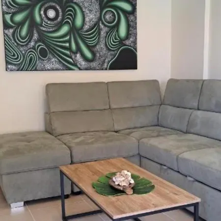 Apartment Mocan Wam *